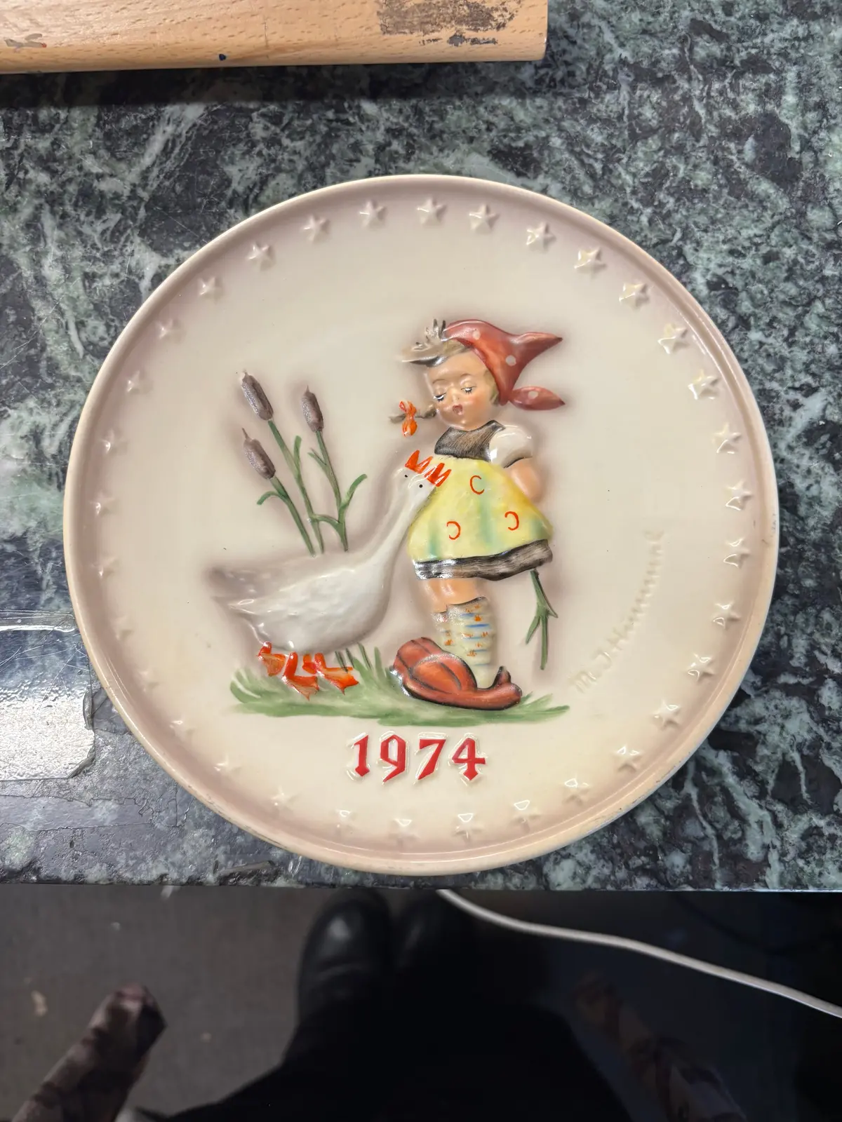 1974 Hummel Collection Plate 1