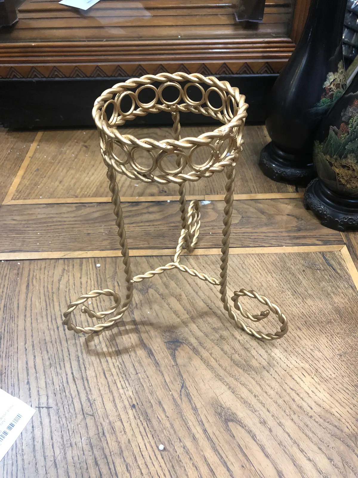 Rope Twist Small Stand 1