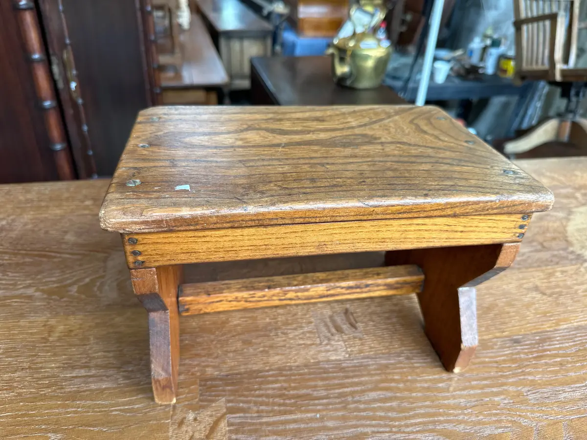 Small  Elm Wood Stool 1