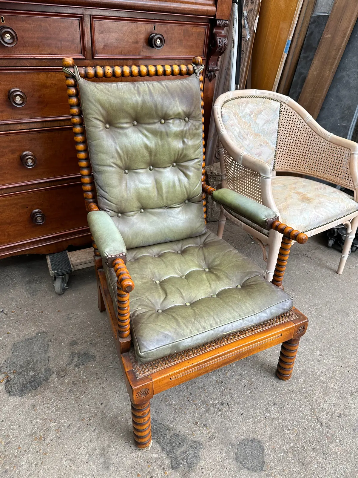 Bobbin Turned Lounging Chair 1