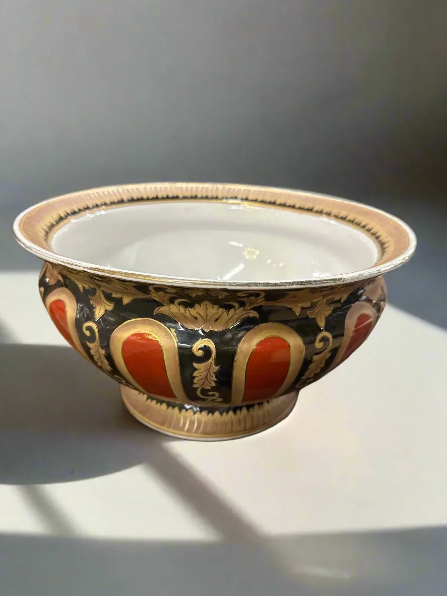 Ceramic Planter Or Center Piece Bowl- Not Old 1