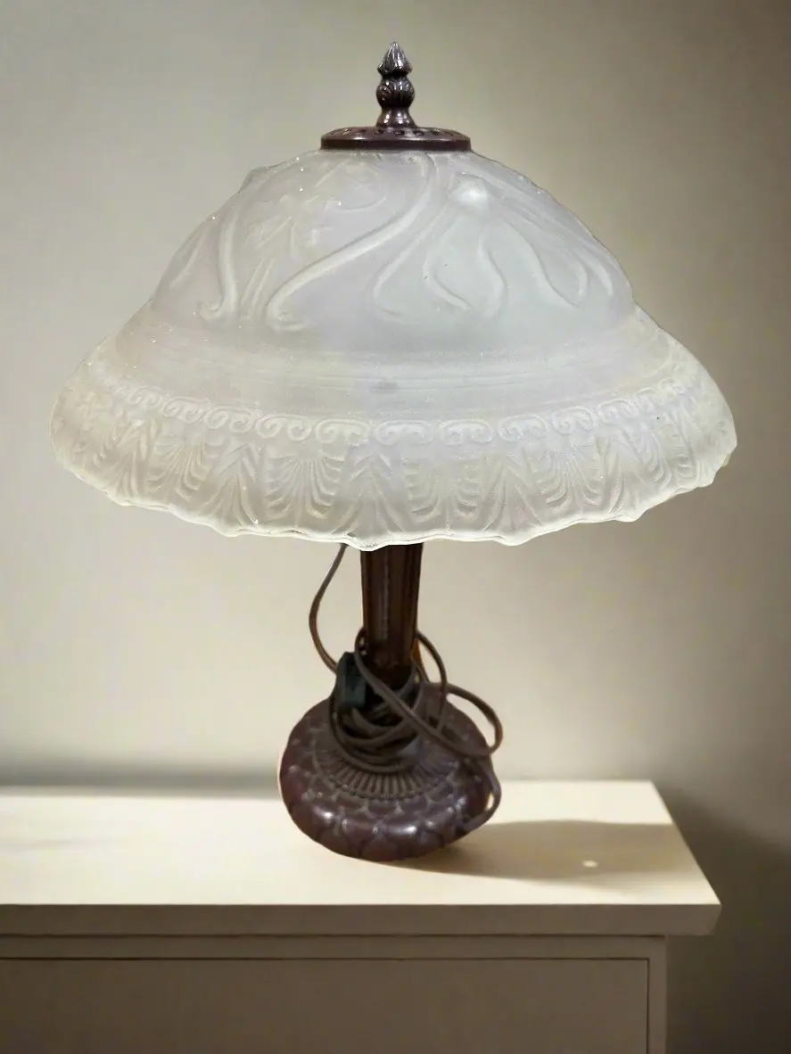 Antique Reroduction Iron Lamp With Glass Shade 1