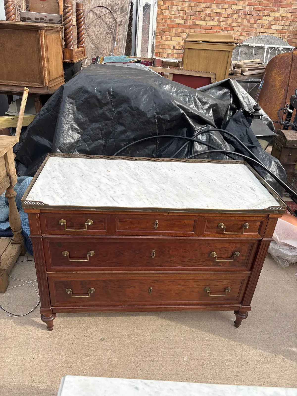 Louis Xvi White Marble Top 3 Drawer Mahogany Chest With Brass Gallery Rail - As Found Marble 1