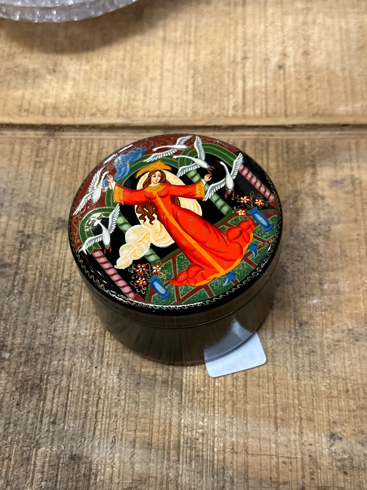 Ceramic Deep Round Russian Box With Maiden 1