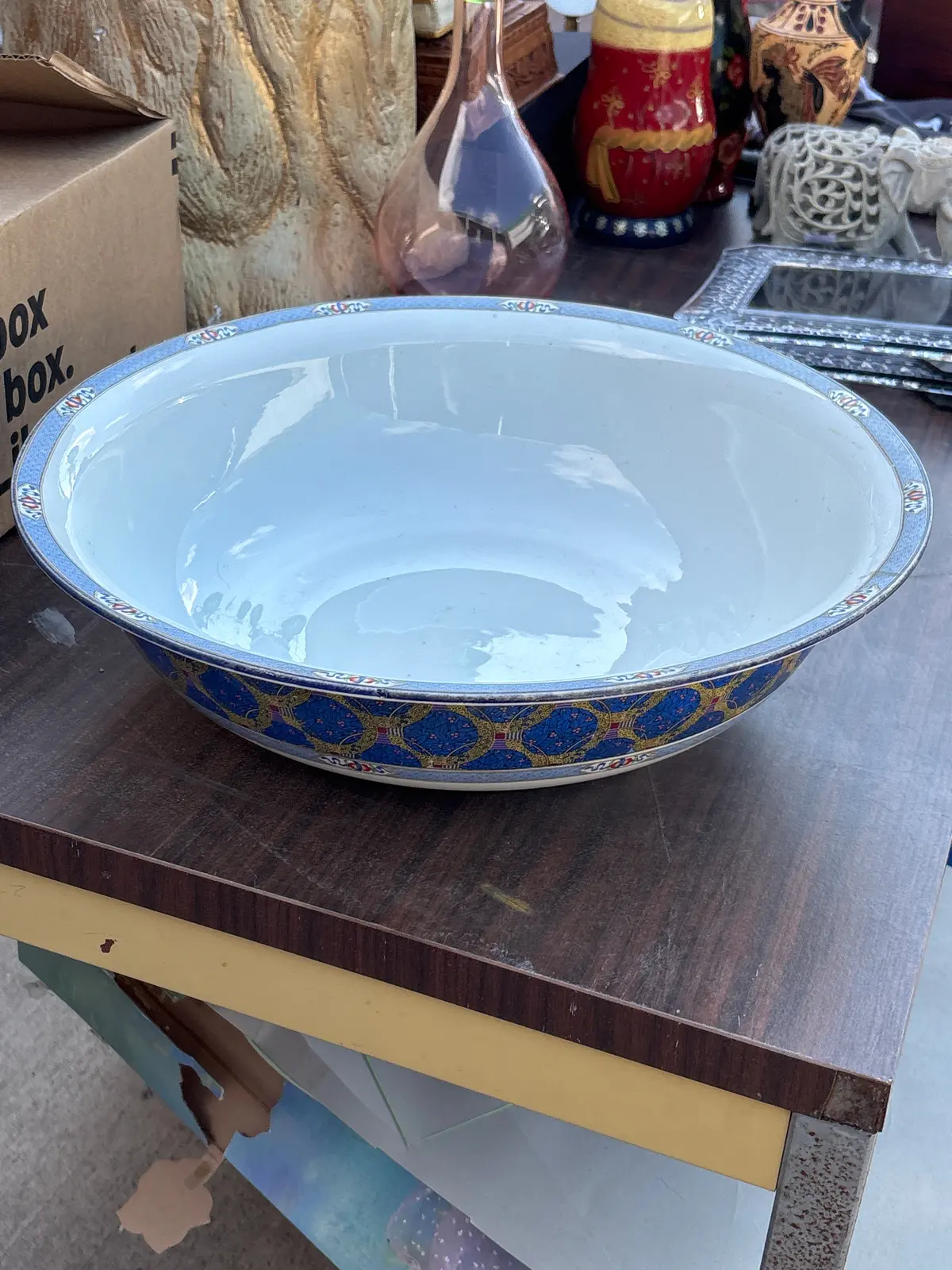Large English Wash Bowl 1