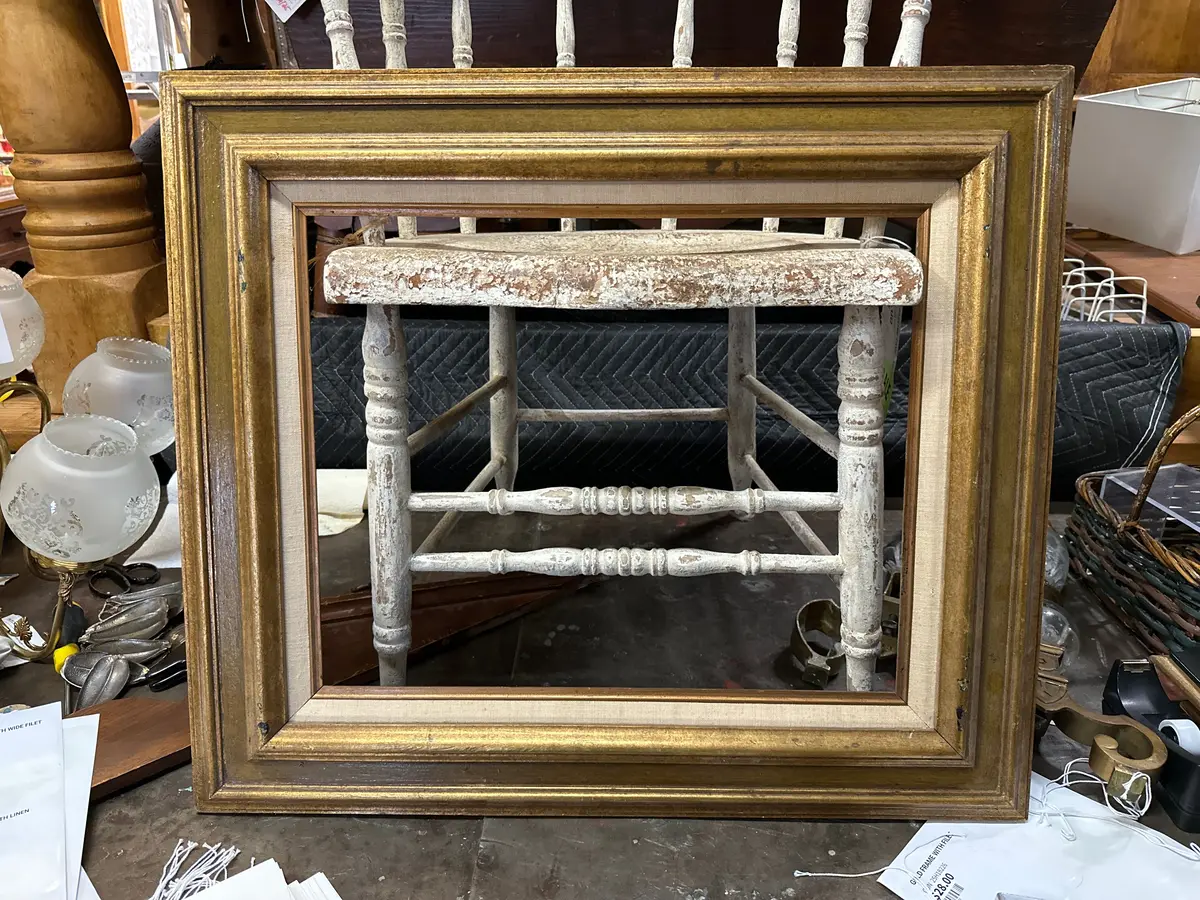 Rubbed Gold Frame With Linen Filete 1