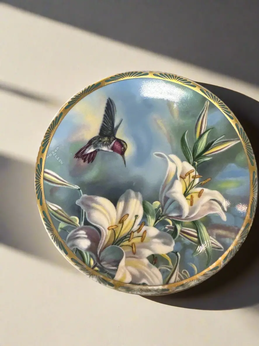 Small Hummingbird Plate 1