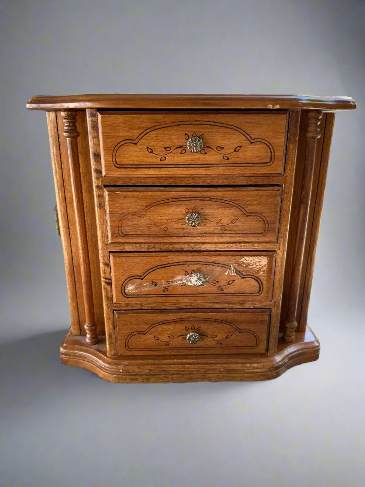 Small Jewelry Chest As Found 1