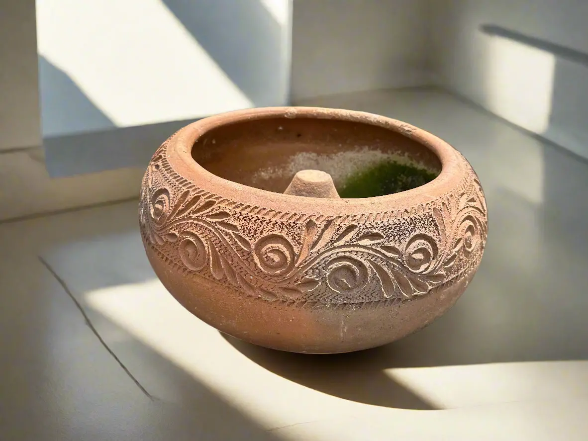 Terra Cotta Ring Planter 1