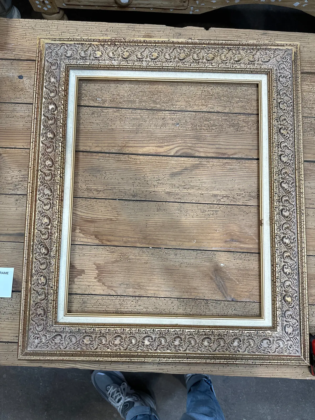 Small Mideastern Style Frame 1