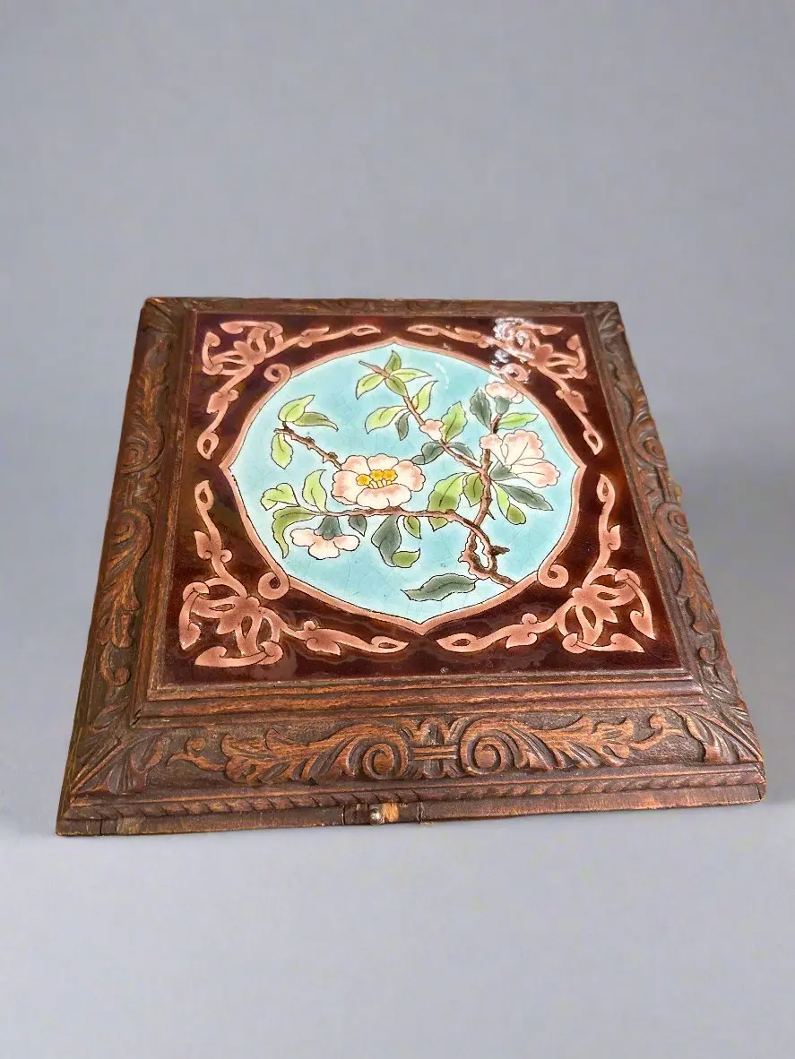 Hand Carved Music Box With Majolica Tile 1