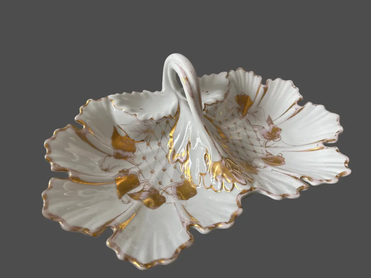Kpm Gold And White Handled Dish 1