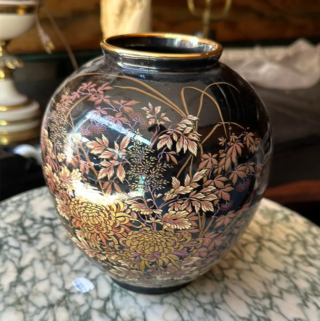 Japanese Black And Gold Floral Vase 1