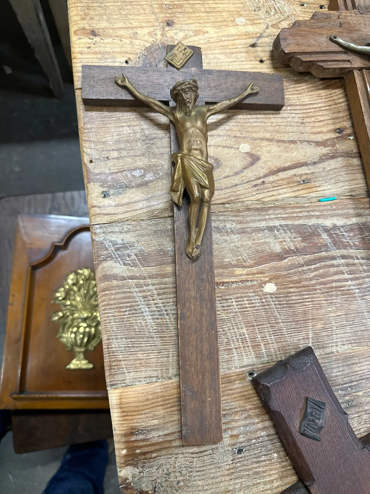 Small Mahogany Crucifix With Gold Corpus 1