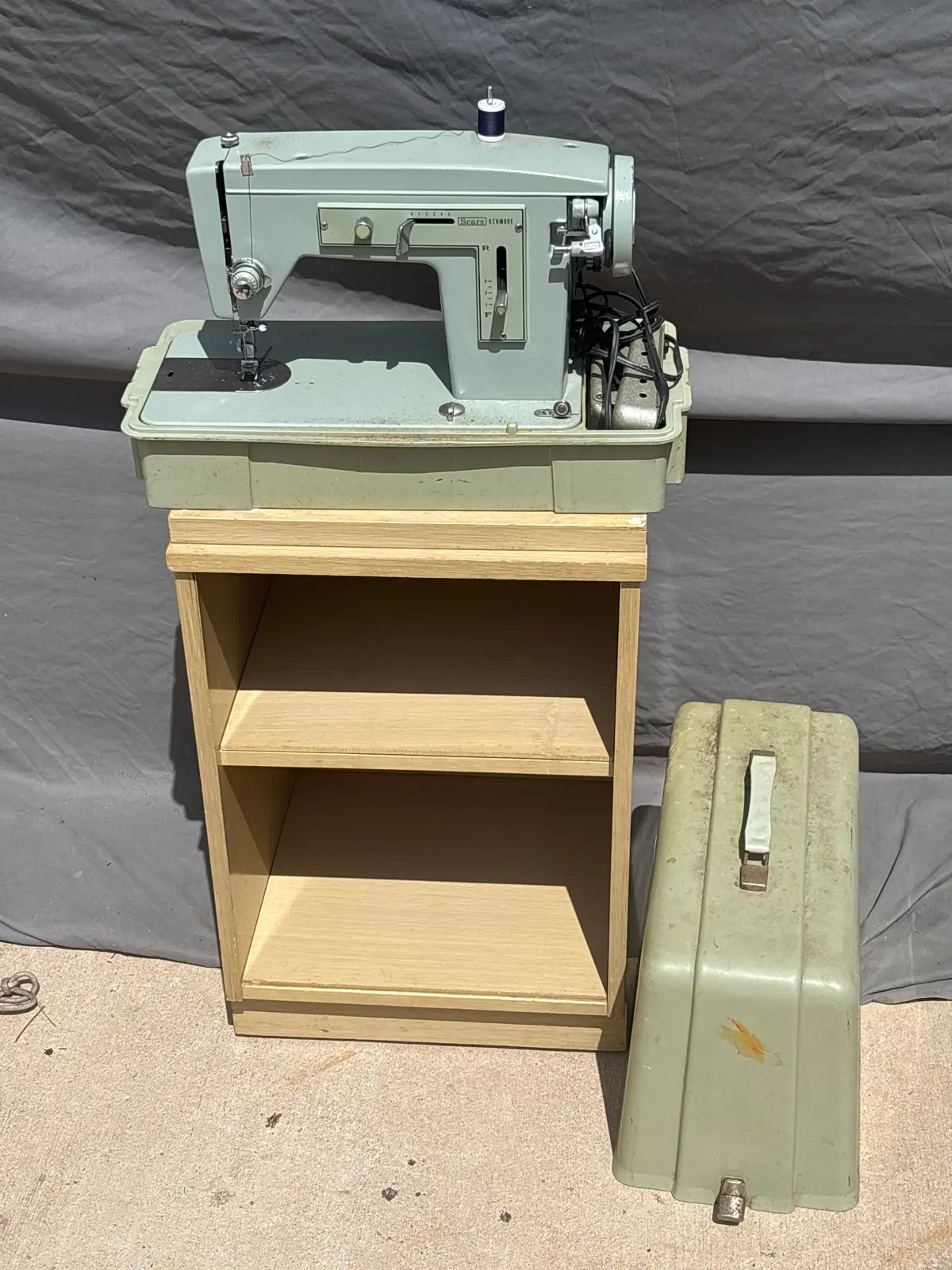 Green Sewing Machine 1