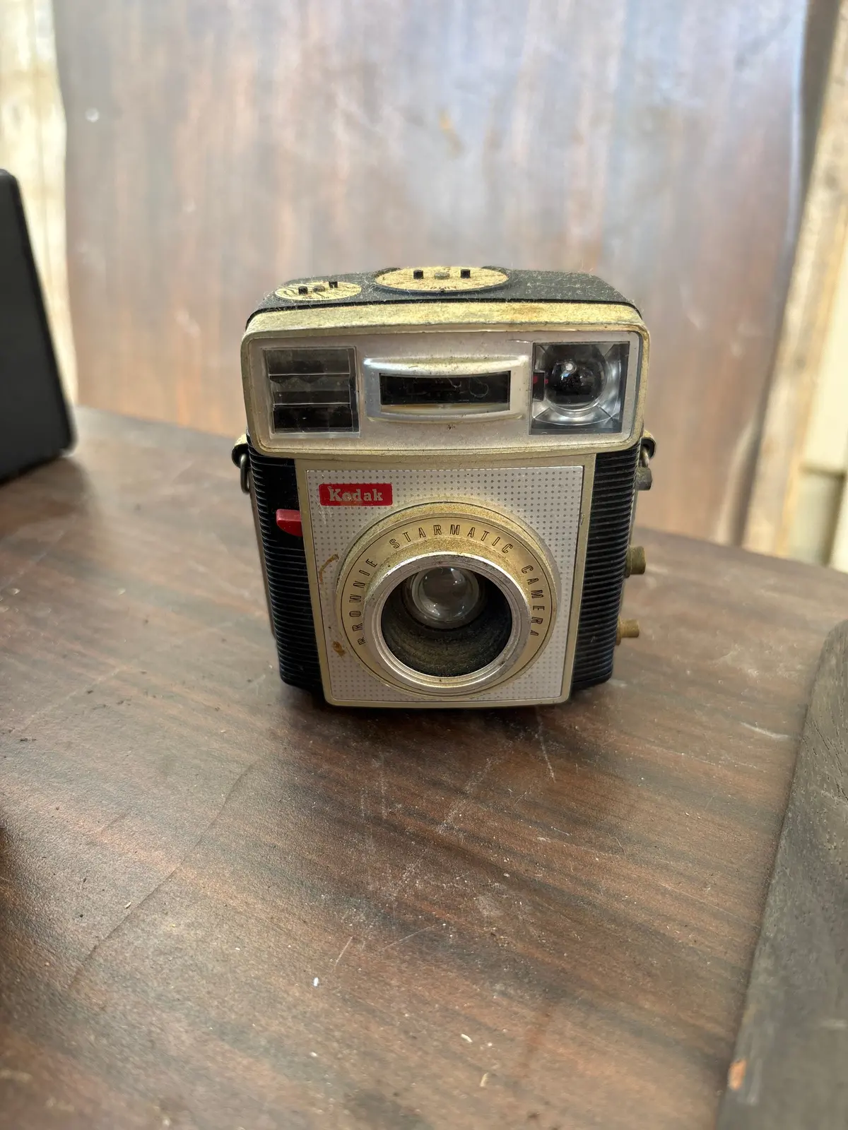 Kodak Brownie Starmatic Camera 1