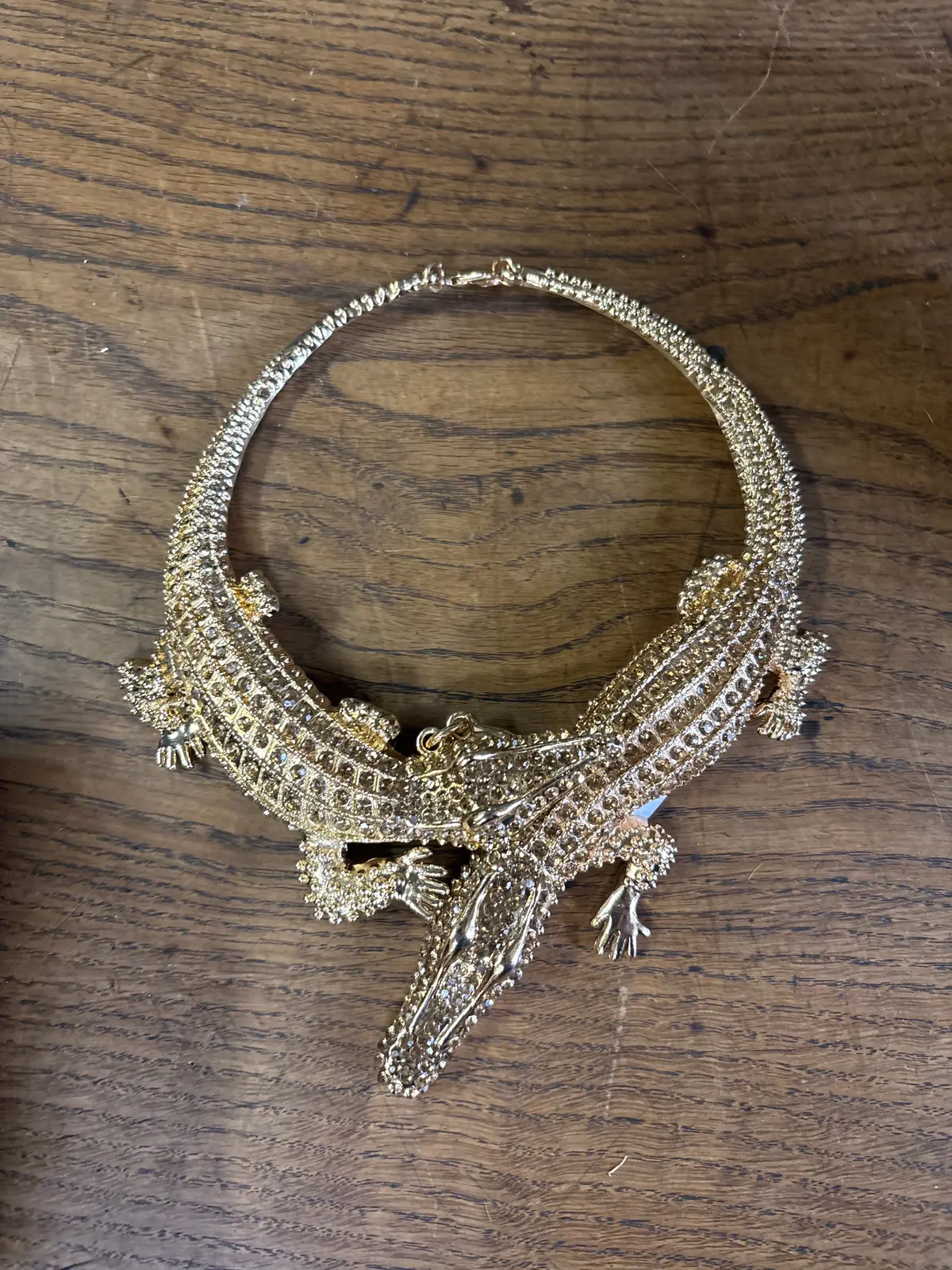 Gold Aligator Necklace 1
