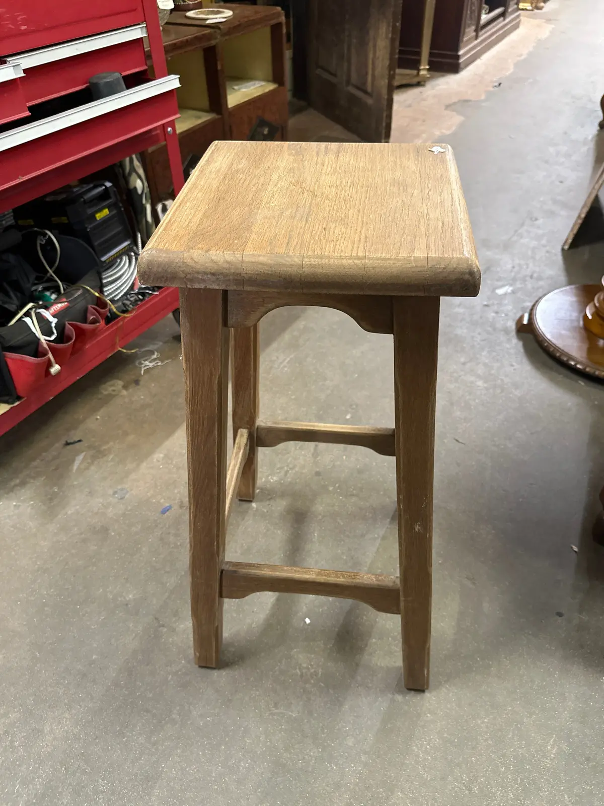 Oak Splay Legged Plant Stand 1