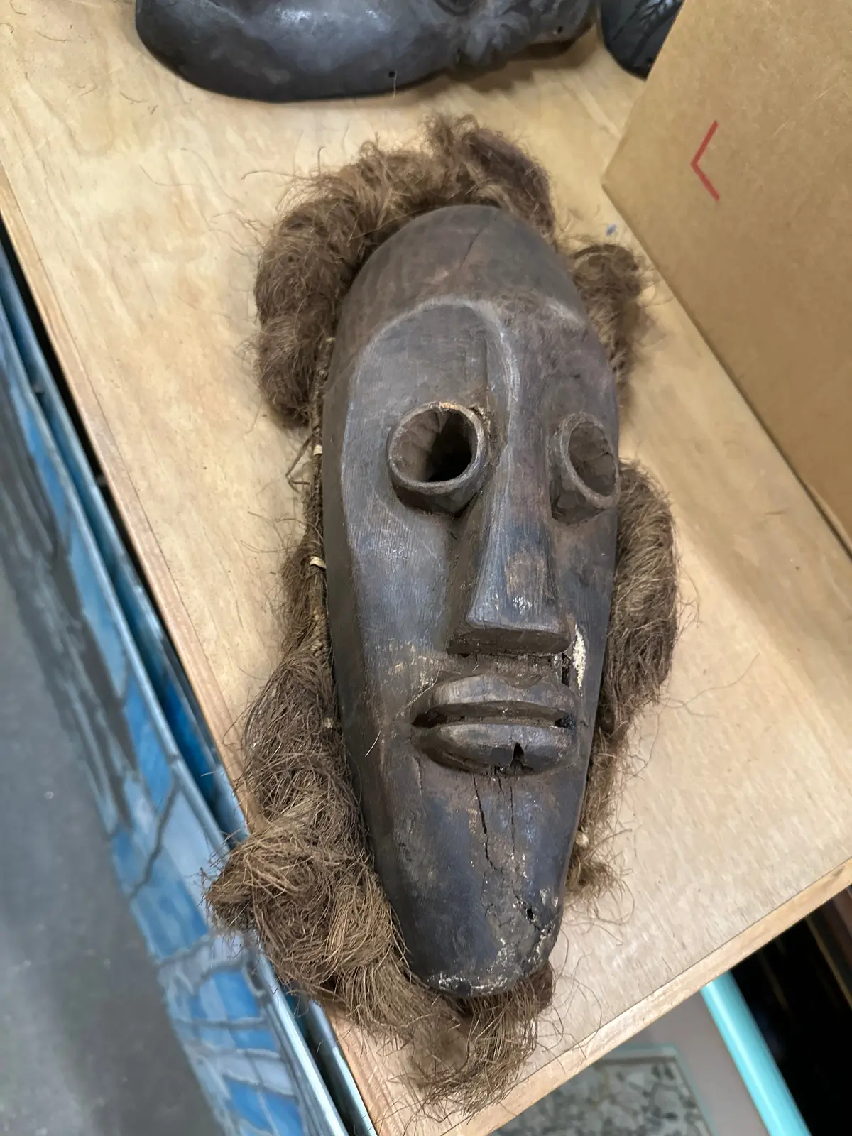 Medium African Mask 1