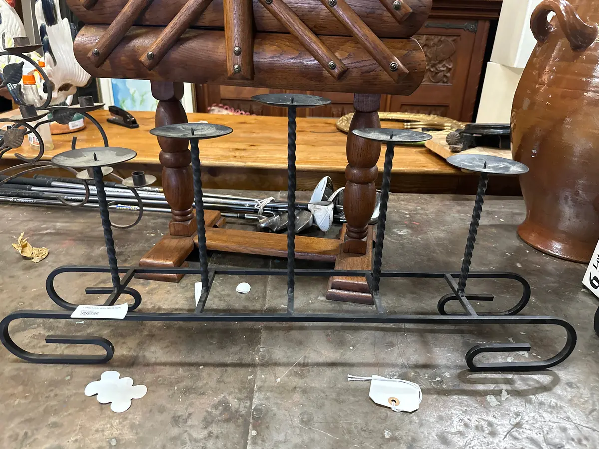 Candelabra With Twist Iron 1
