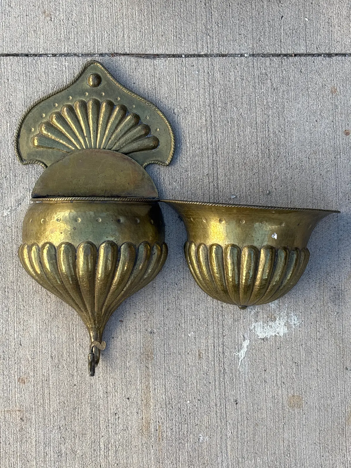2 Part Brass Lavabo 1