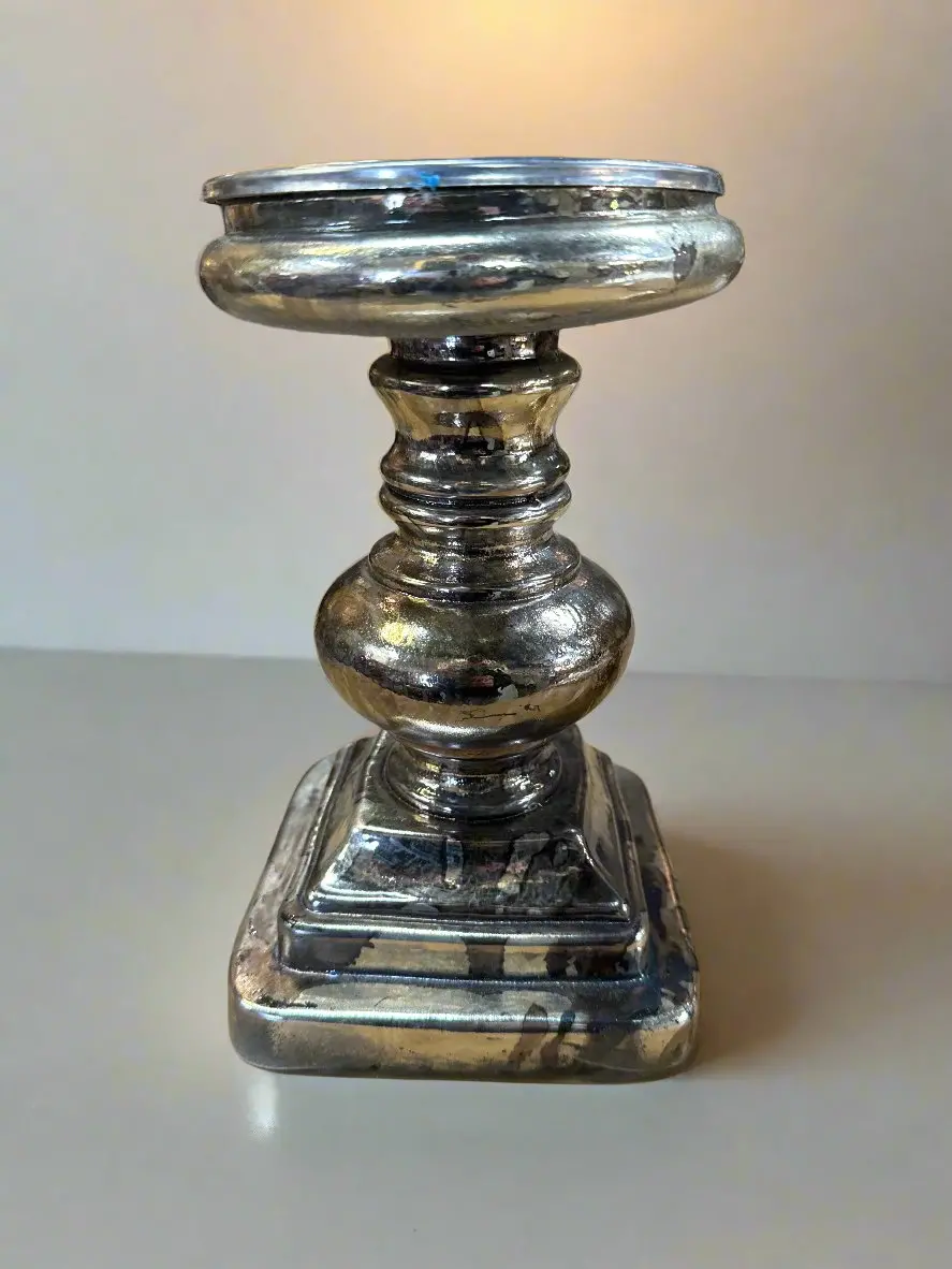 Single Silver Glass Candle Stand 1