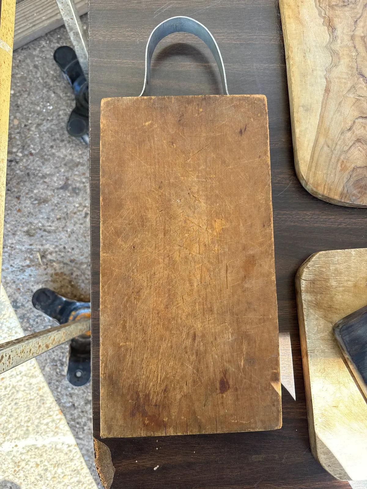 Small Thick Wood Cutting Board With Metal Handle 1