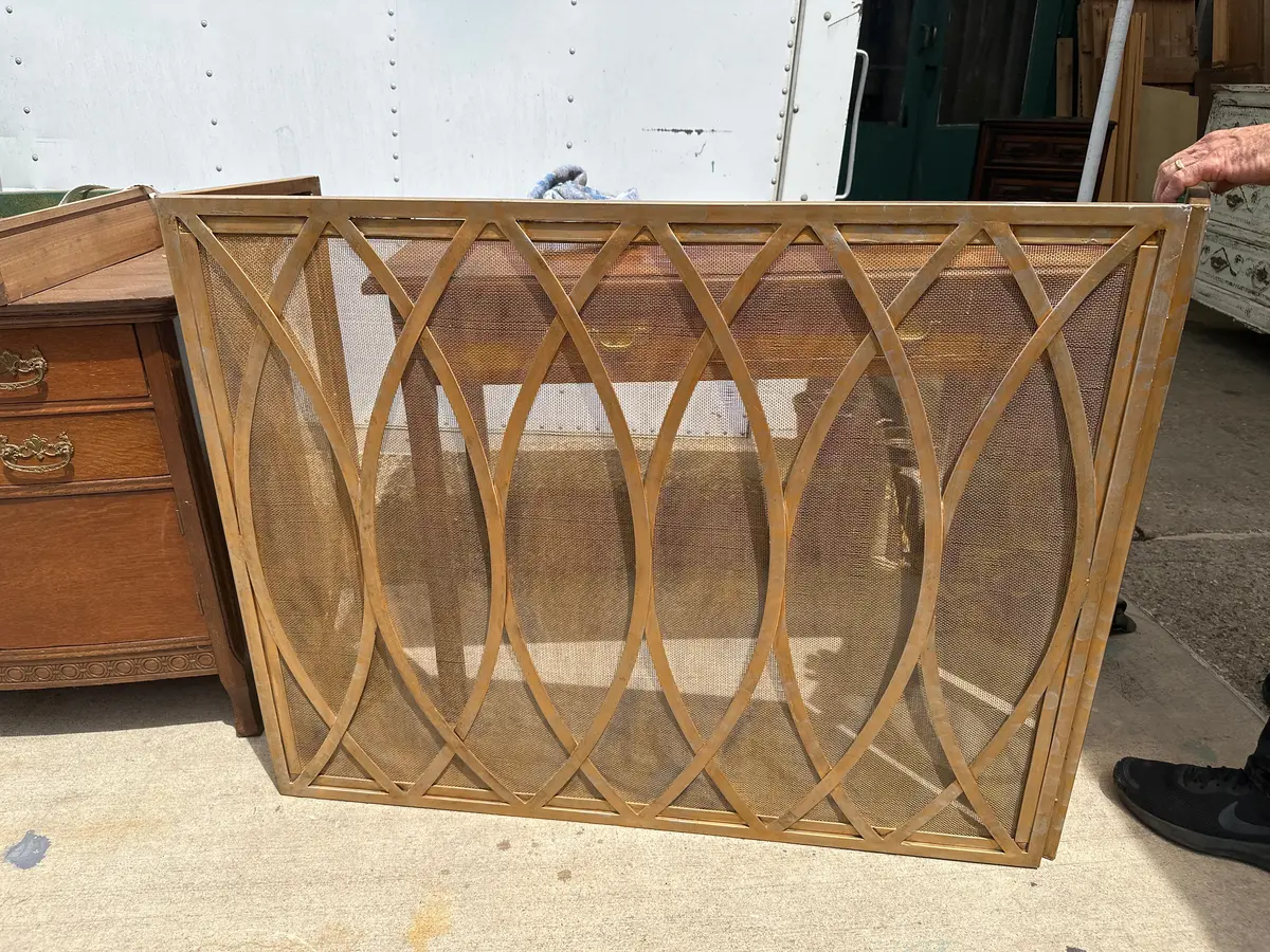 Heavy Wood Regency Gold Iron Fire Screen 1