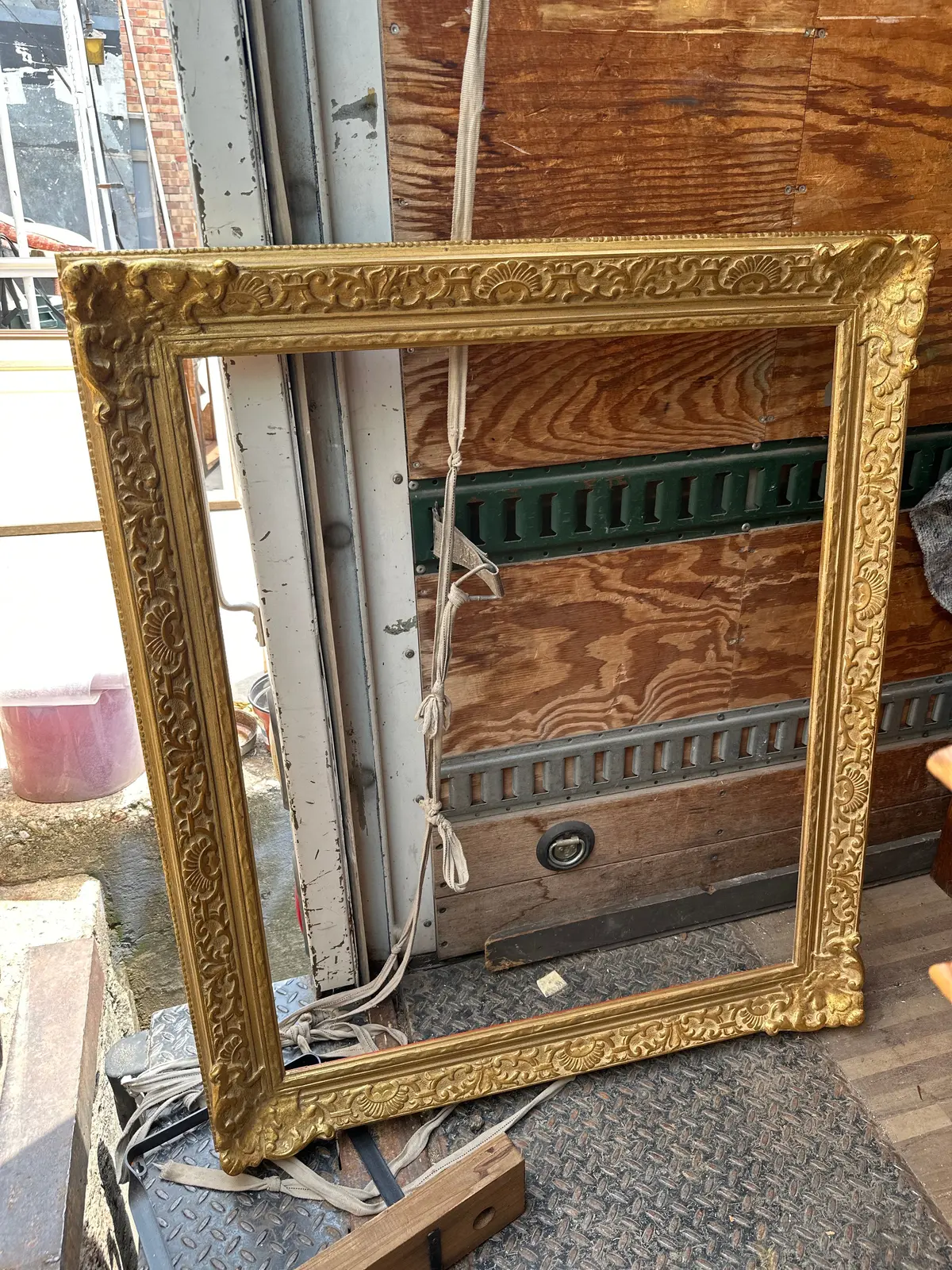 Large Gilt Wood Frame 1