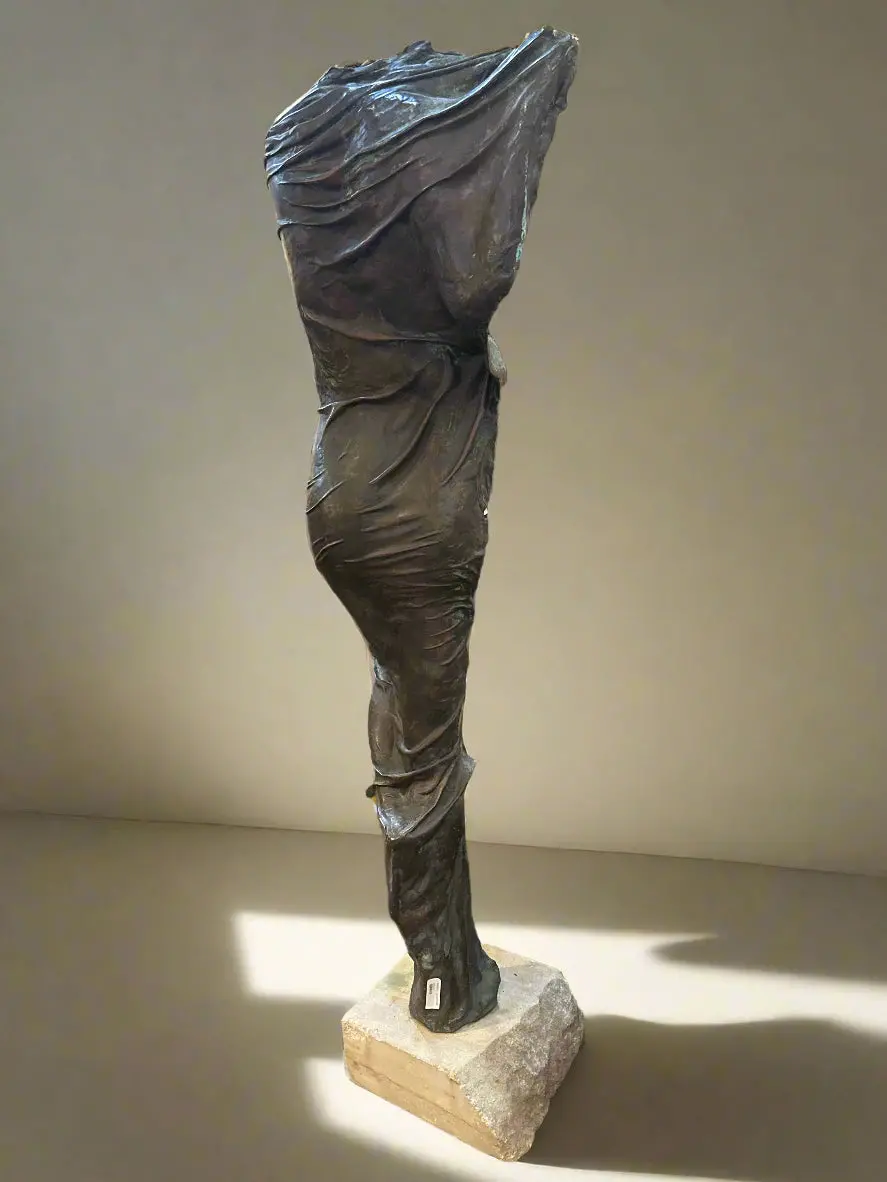 Tamboli Sculpture 1