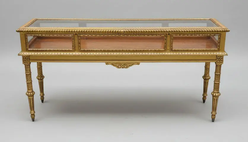 Long Louis Xvi Gilt Wood Table Style Vitrine 1