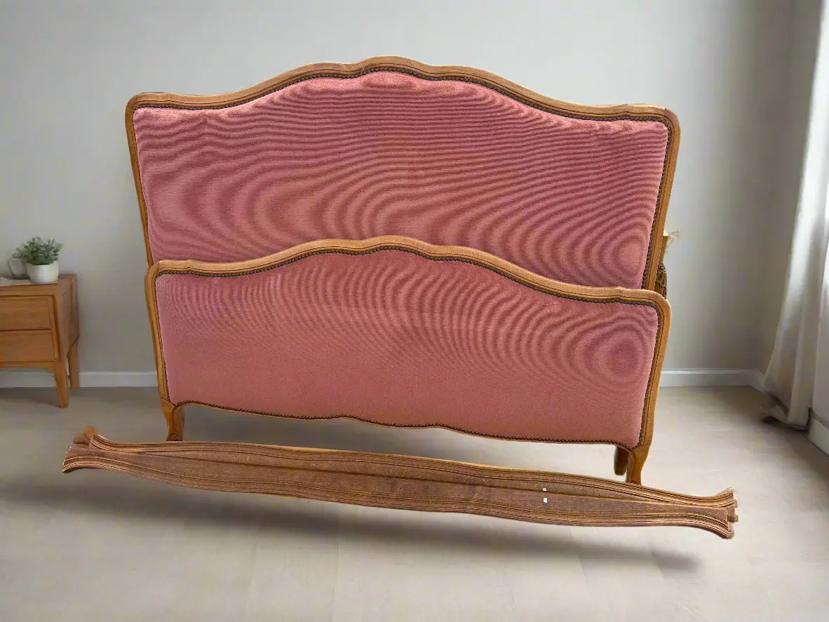 Louis Xv Upholstered Bed With Rails 1
