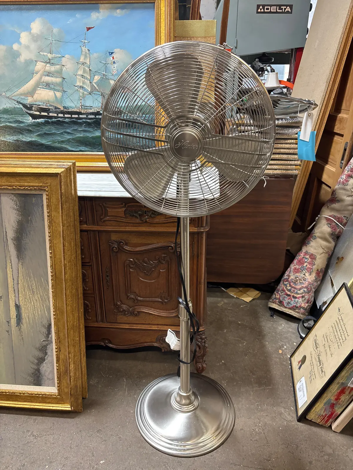 Tall Chrome Plated Hunter Floor Fan 1
