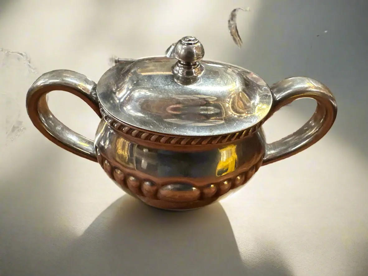 Reed And Barton Ornate Sugar Bowl 1