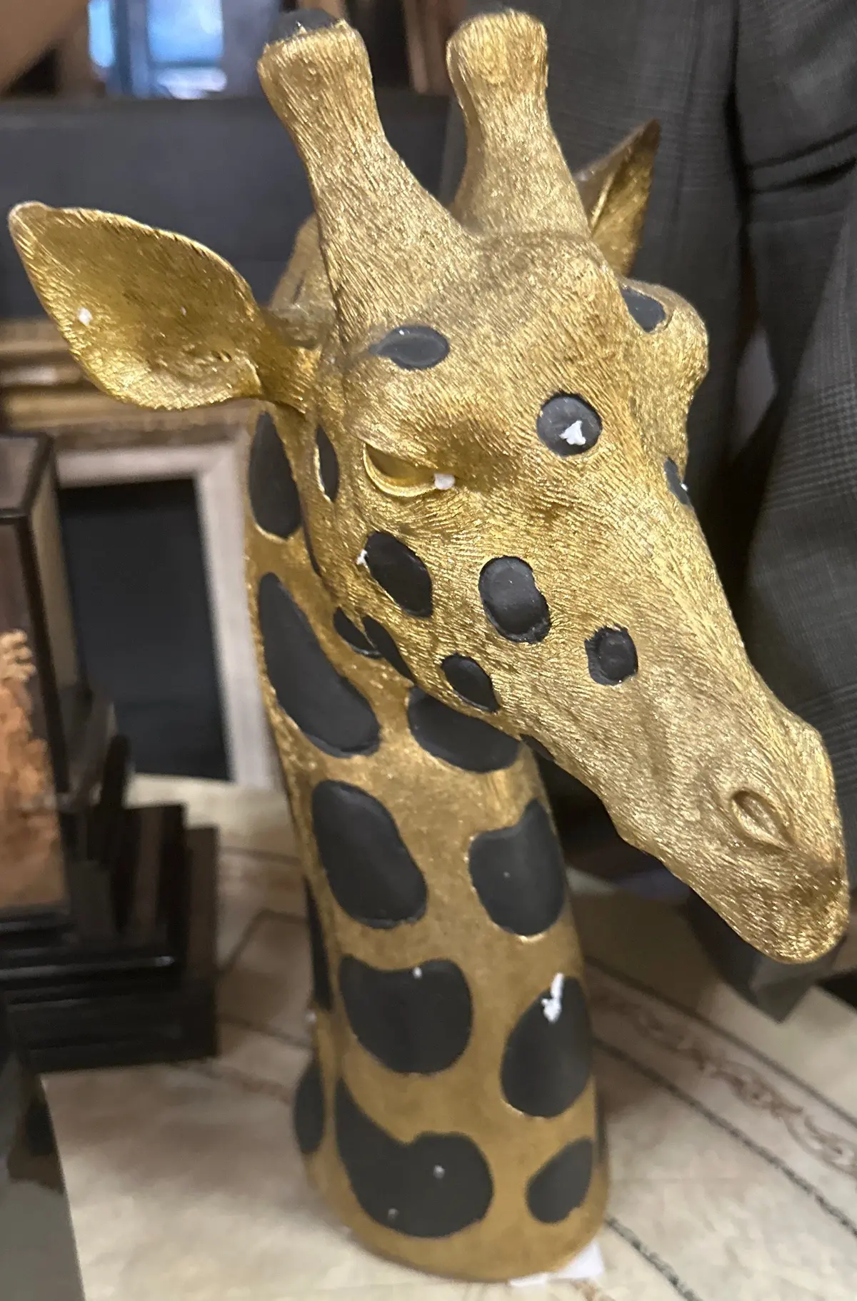 Italian Giraffe Bust 1