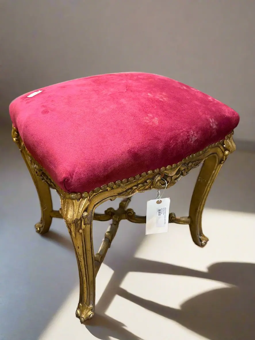 Louis Xv Gold Vanity Stool With Red Upholstery 1