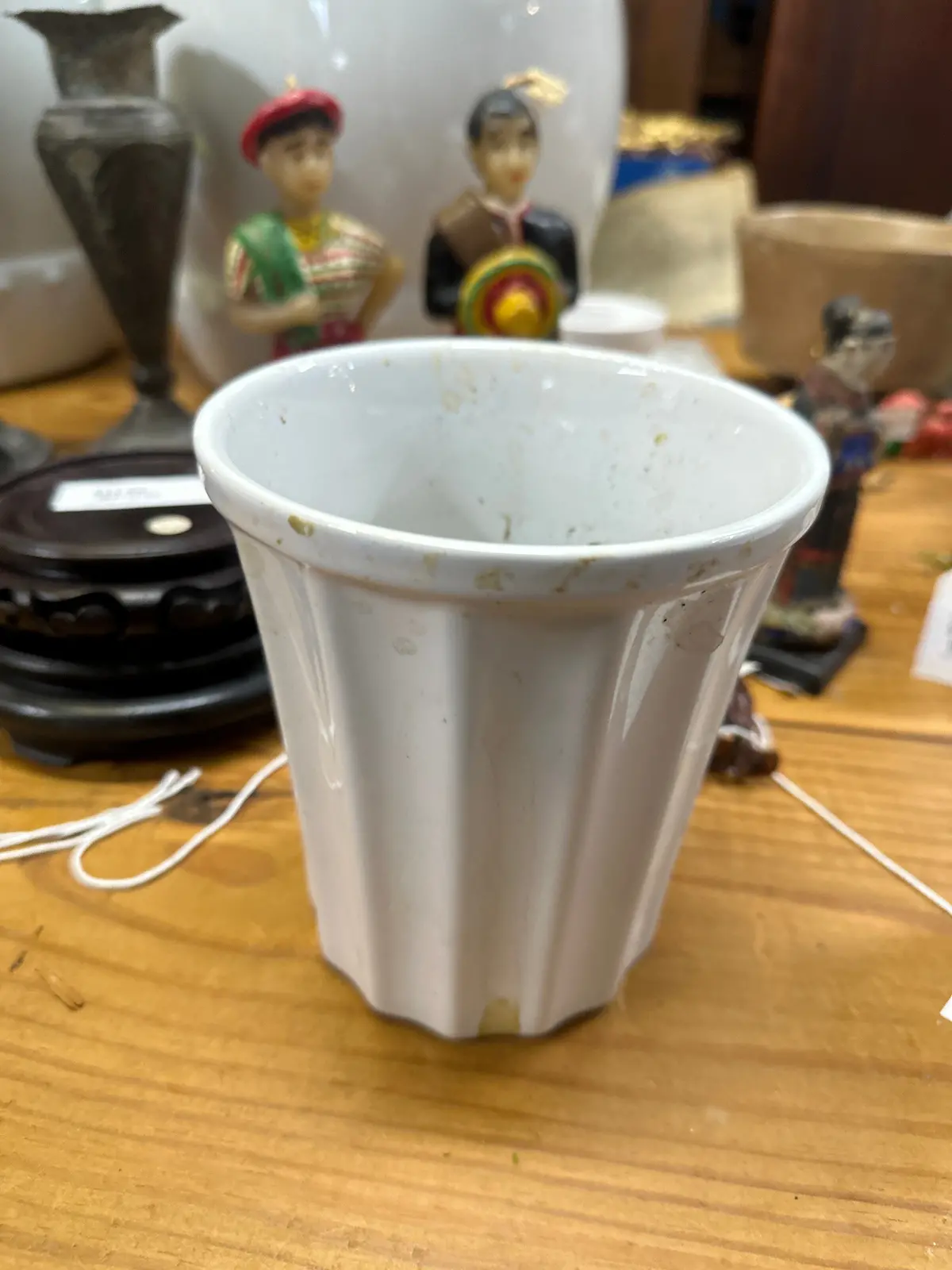 White Small Planter Fluted 1