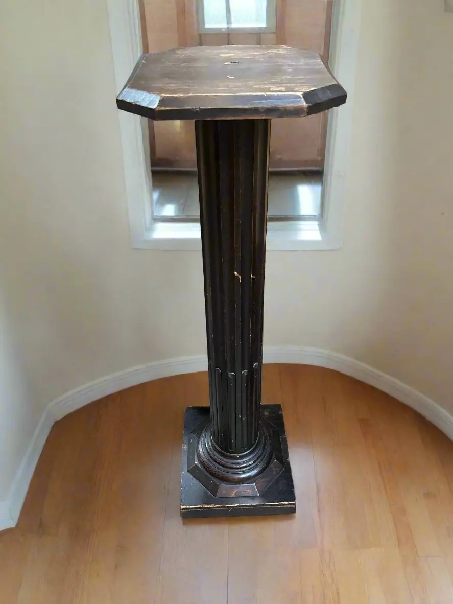 Fluted Wood Column Pedestal 1