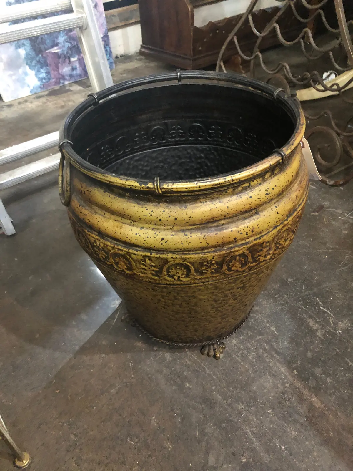 Brown Speckled Planter 1