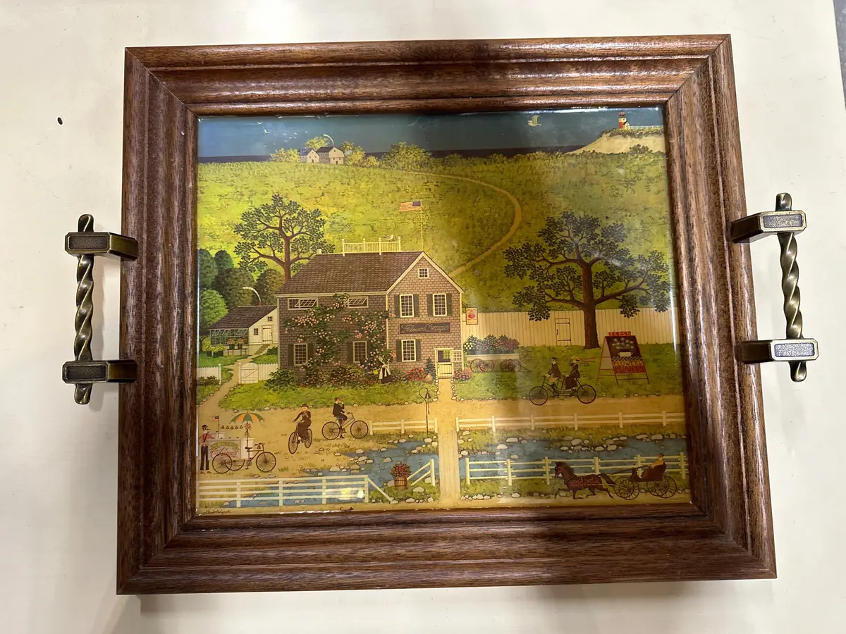 Vintage Mahogany Tray With Print 1