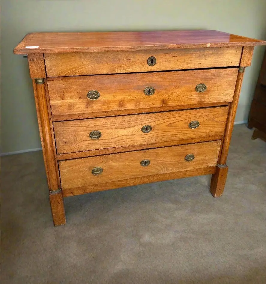 Cherry Empire Light Chest 1