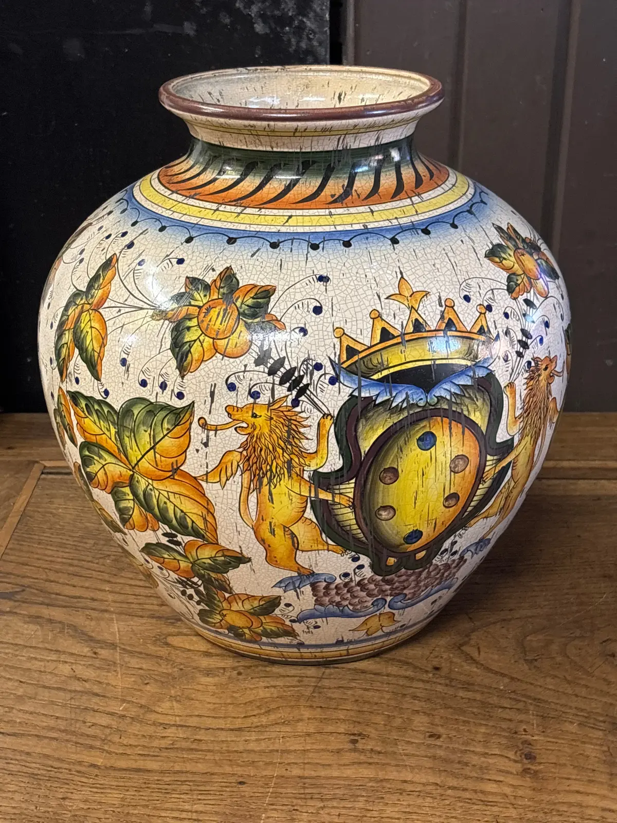 Large Painted Italian Vase 1