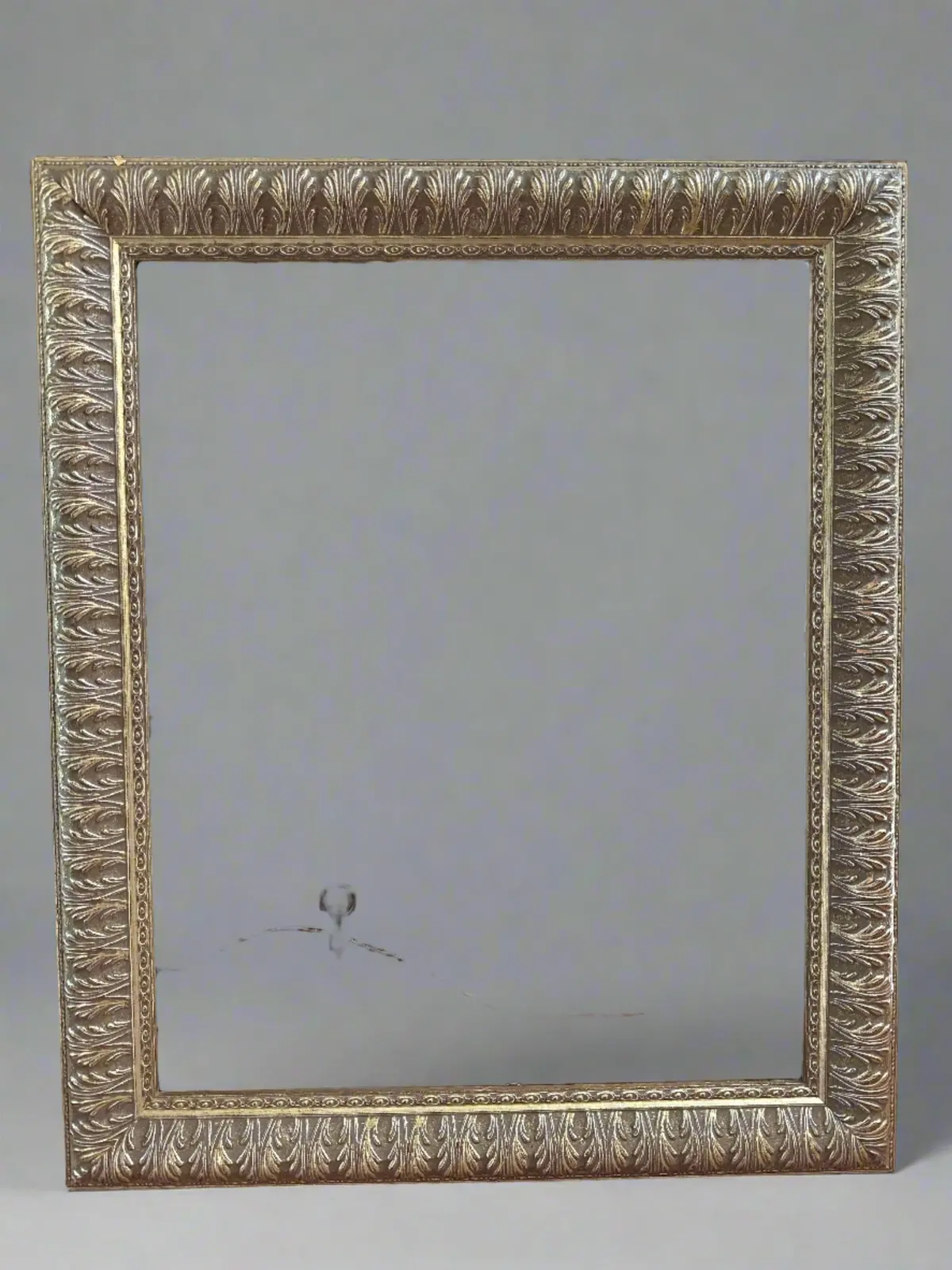 Silver Acanthus Leaf Frame 1