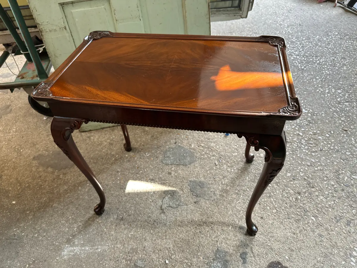 Mahogany Queen Anne Side Table 1