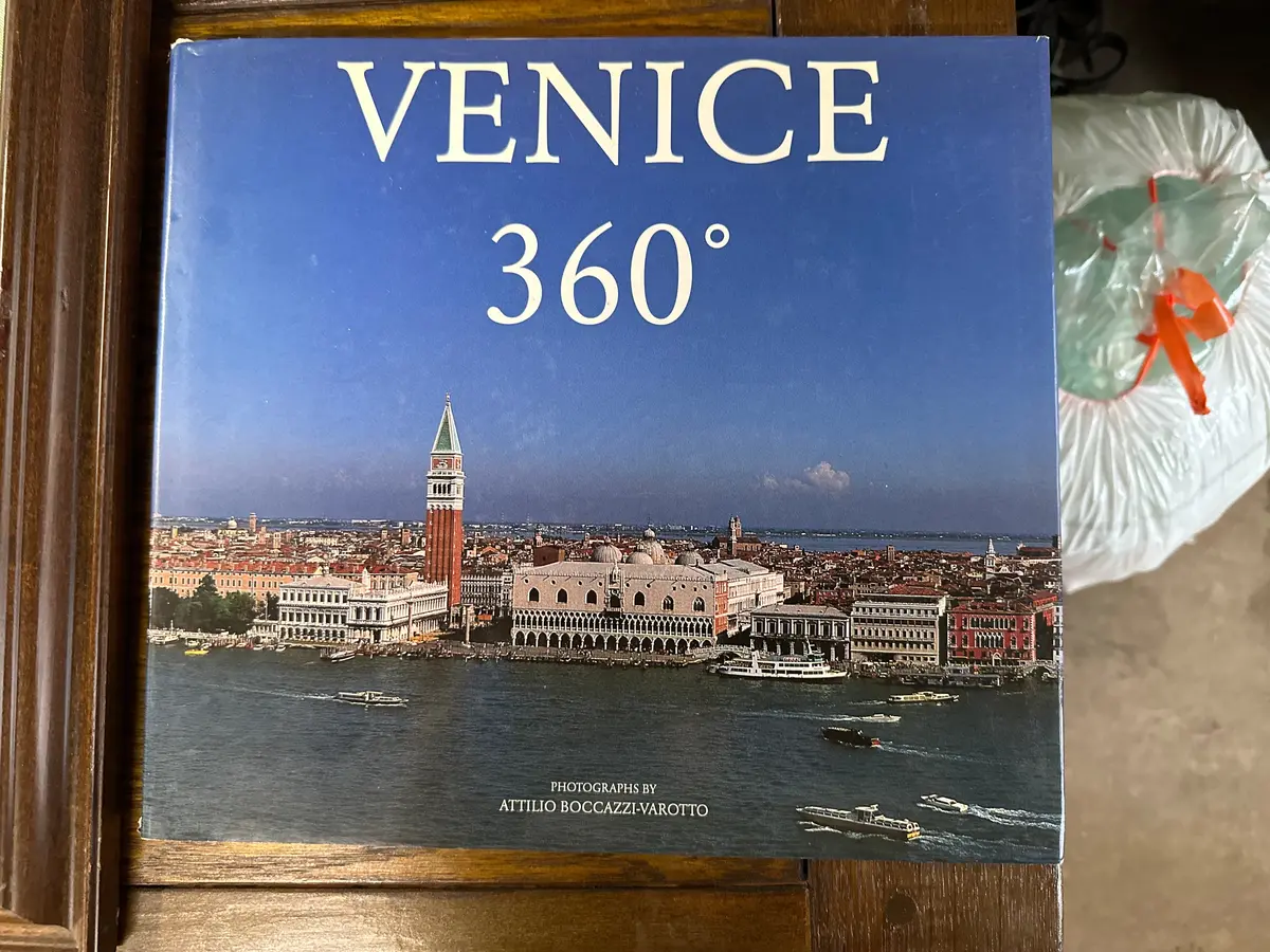 Venice 360 Book 1