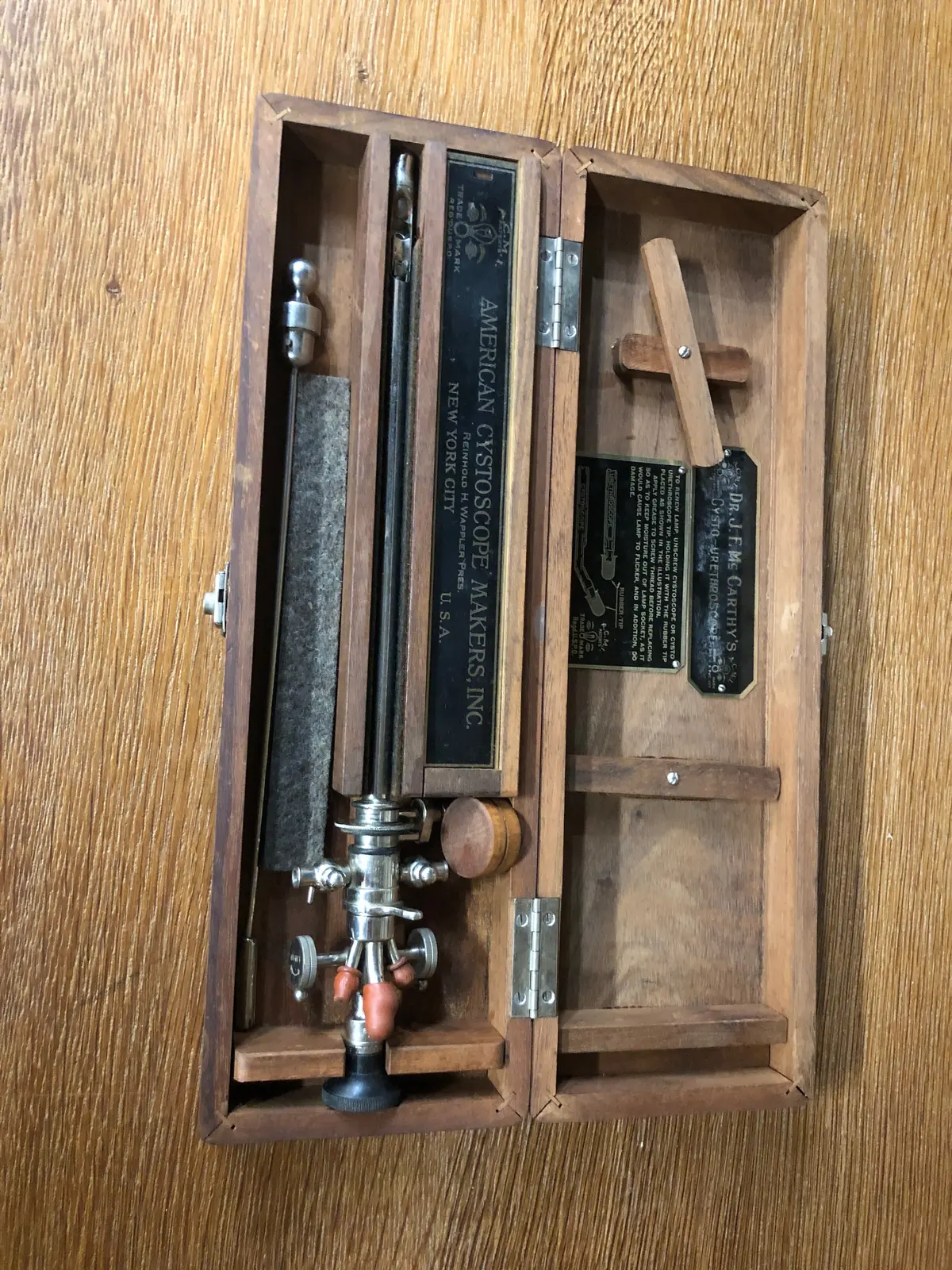 Cysto Urethroscope 1