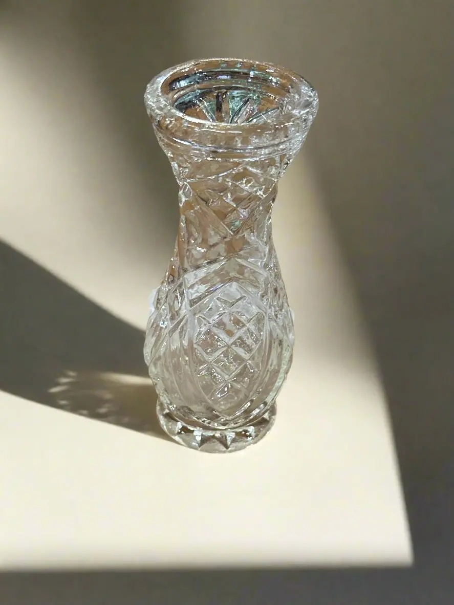 Tiny Glass Vase 1