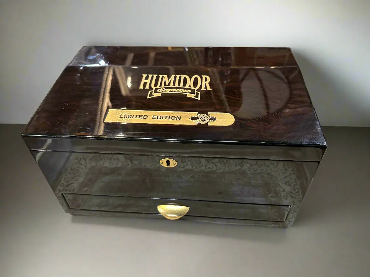 Cigar Humidifier 1