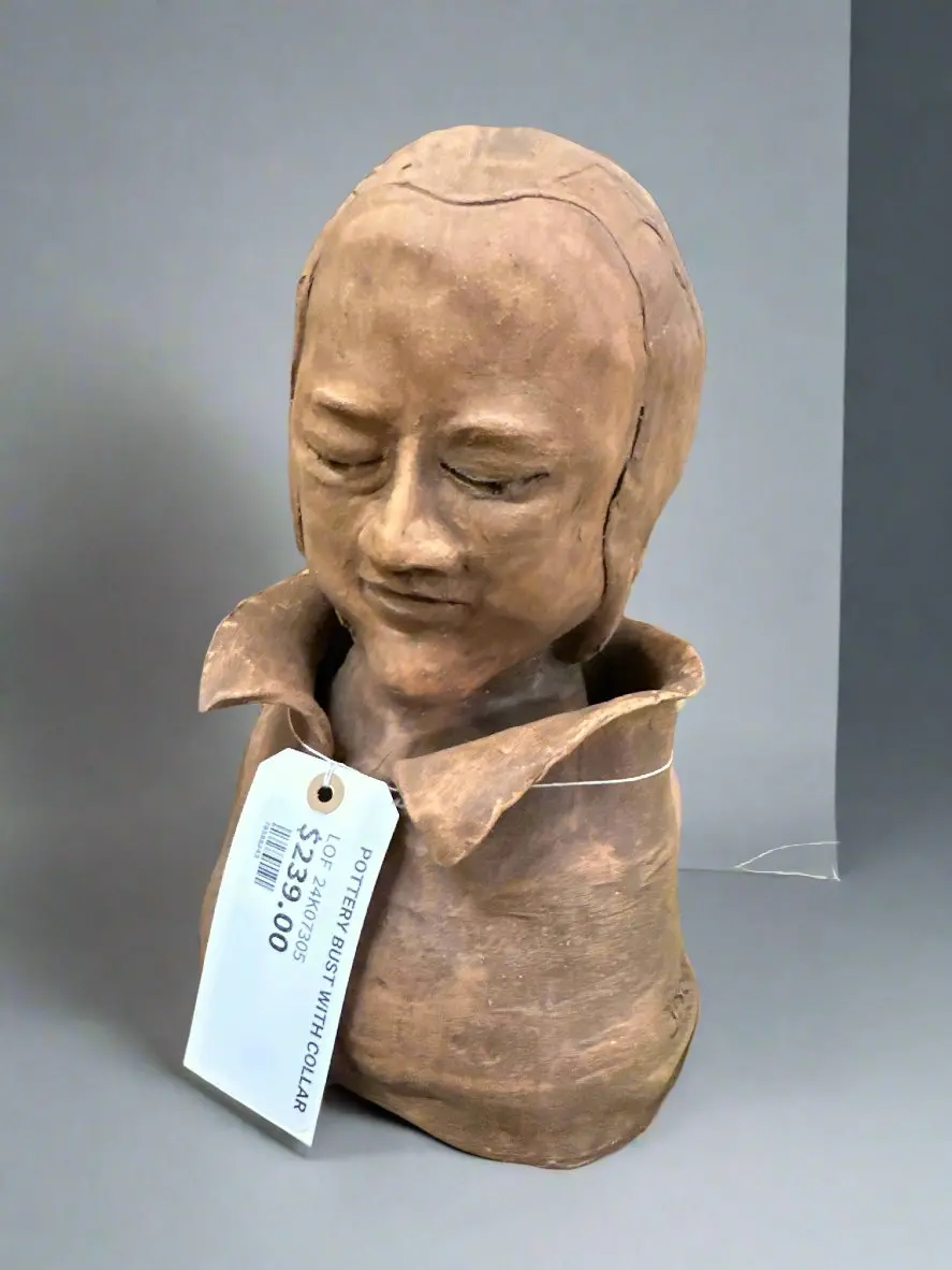 Pottery Bust With Collar 1