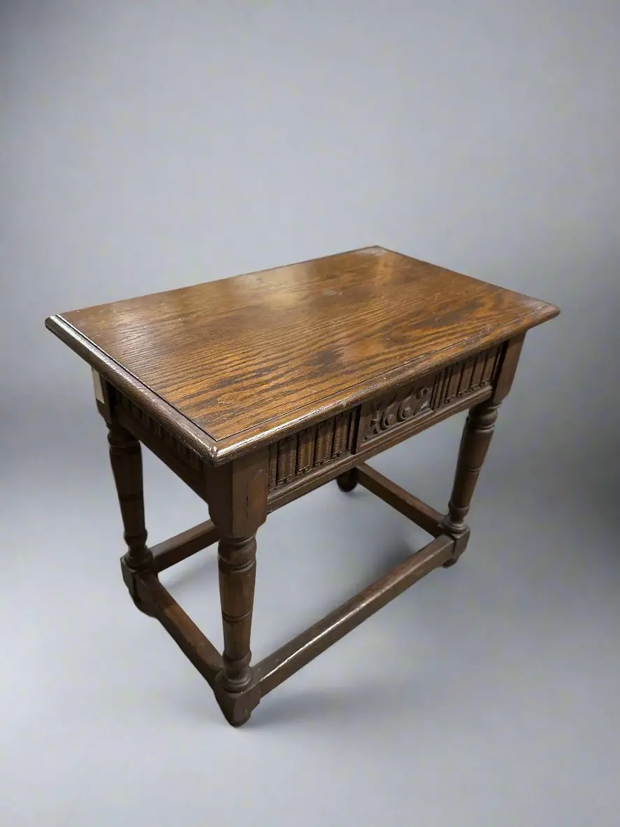 Linen Fold Carved Side Table 1